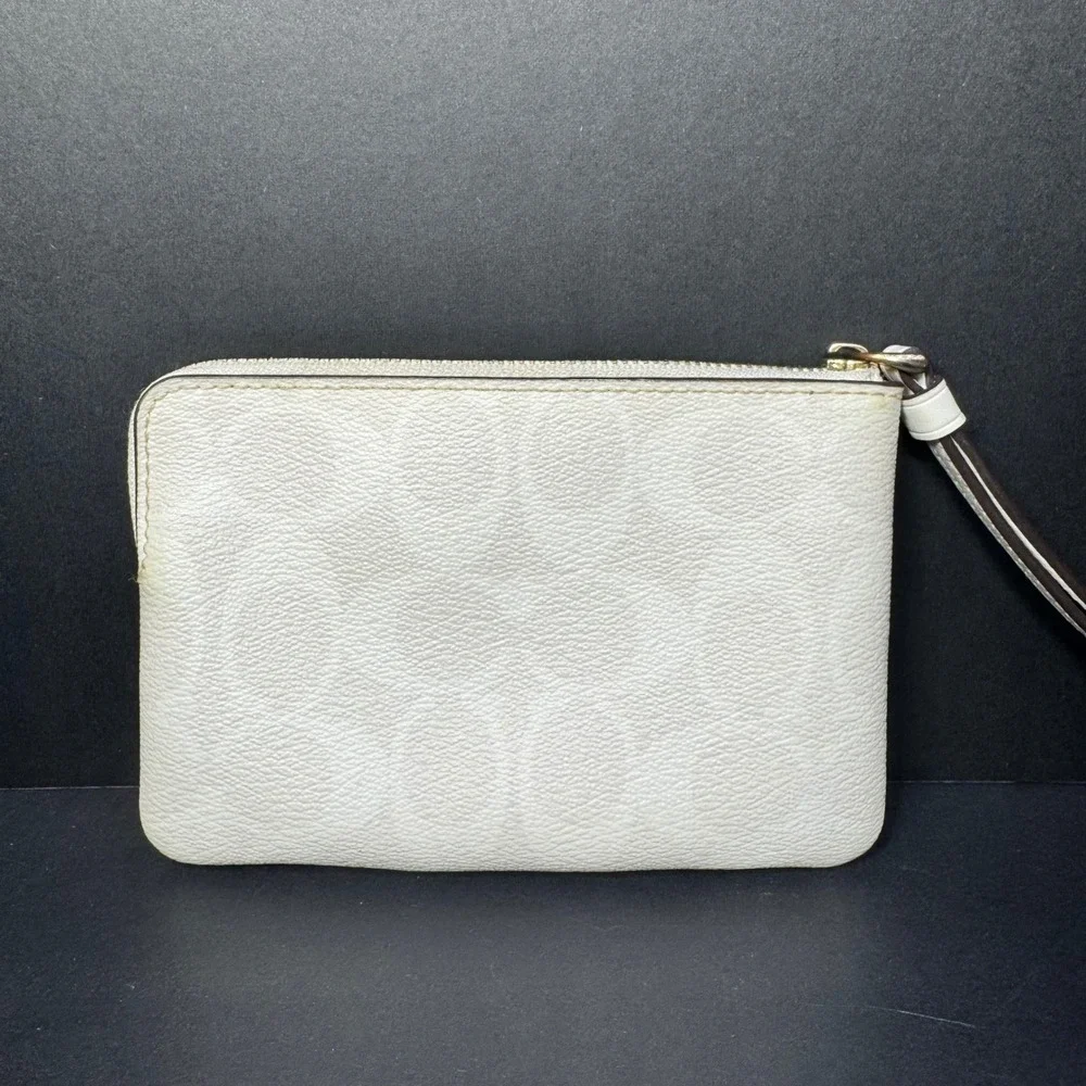 Coach Corner Zip Wristlet Clutch Wallet White Signature Stripe #D2057-58035 EUC‎